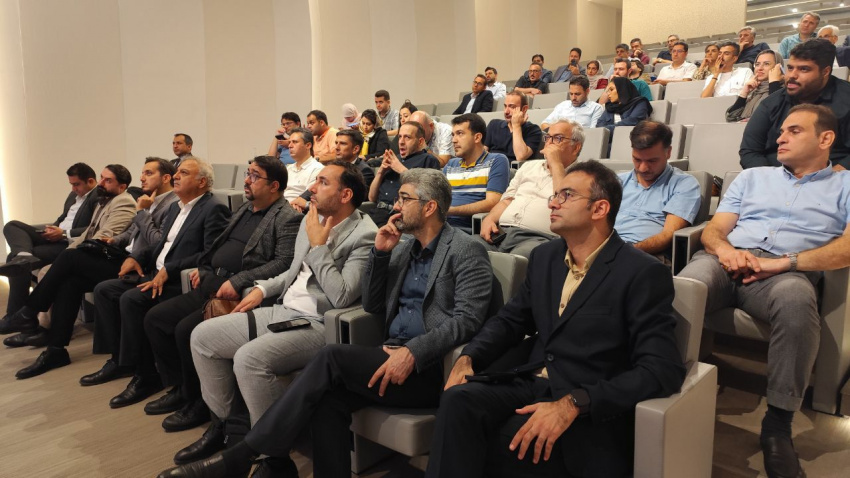 تعاملات فناورانه ایران و امارات با بازدید پارک فاوا از پارک شارجه در جیتکس ۲۰۲۵ دبی