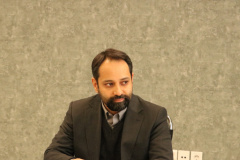 له فاوا پارک څخه د ساتا مالي ګروپ اجرایوي رییس لیدنه
