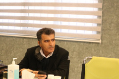 له فاوا پارک څخه د ساتا مالي ګروپ اجرایوي رییس لیدنه
