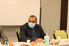 له فاوا پارک څخه د ساتا مالي ګروپ اجرایوي رییس لیدنه
